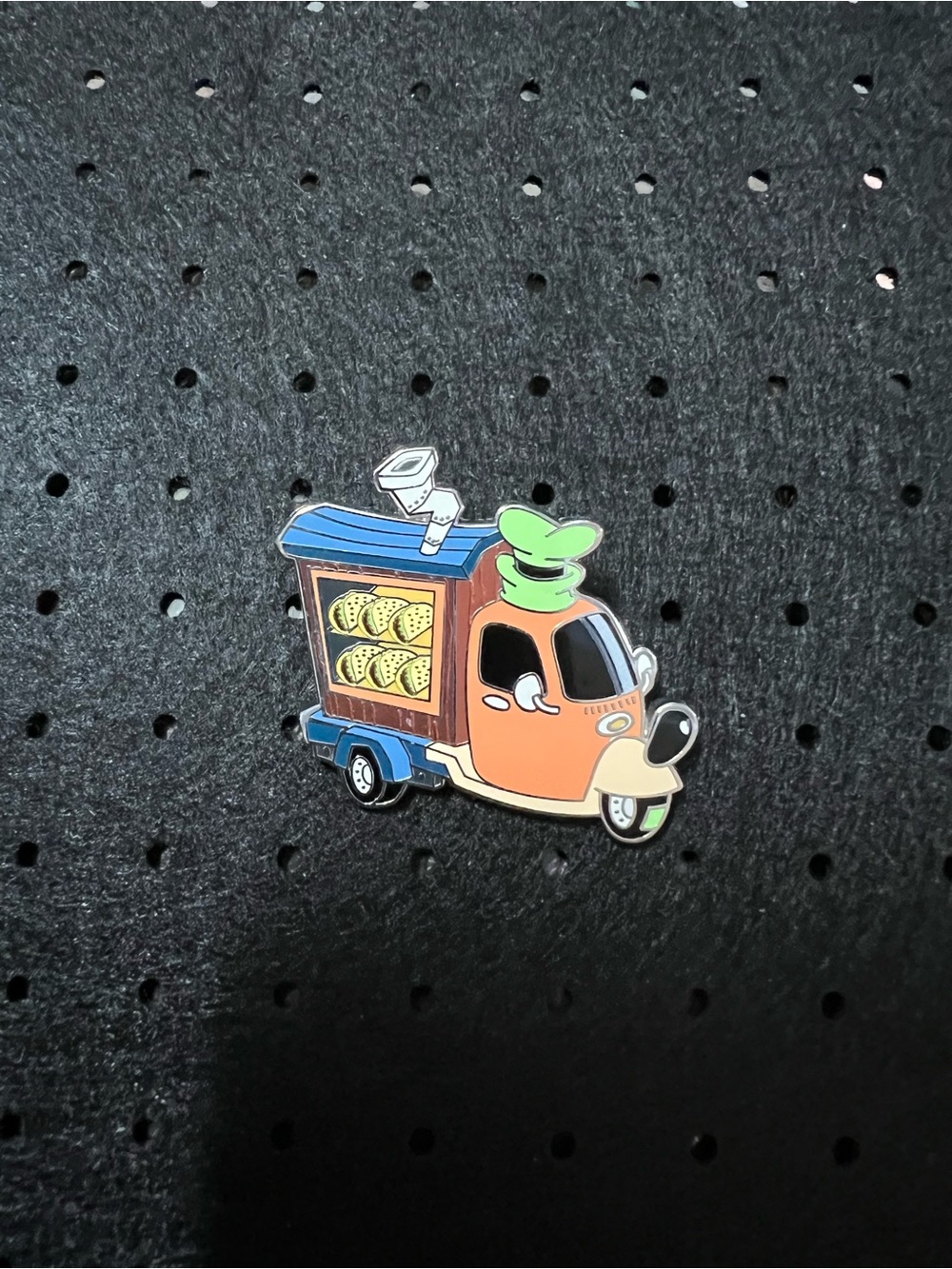 Disney Parks Goofy Taco Food Truck Mystery Enamel Trading Pin Authentic